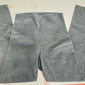 Lululemon crop leggings